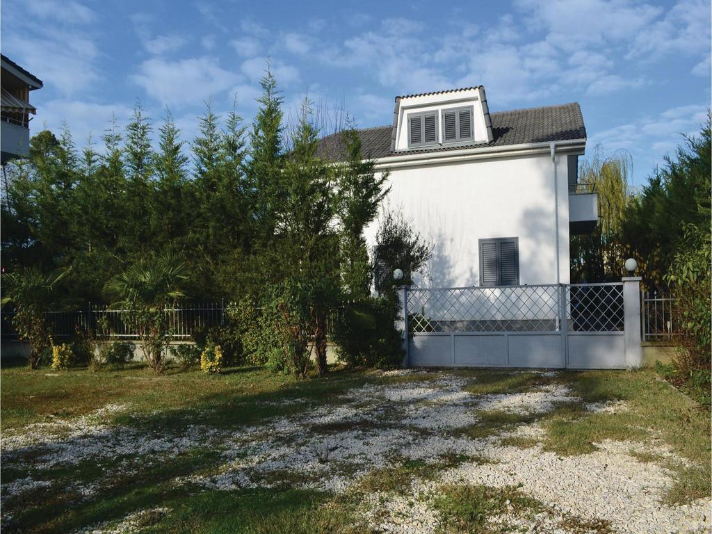 Holiday Home Pishat E Buta 28 Голем Экстерьер фото